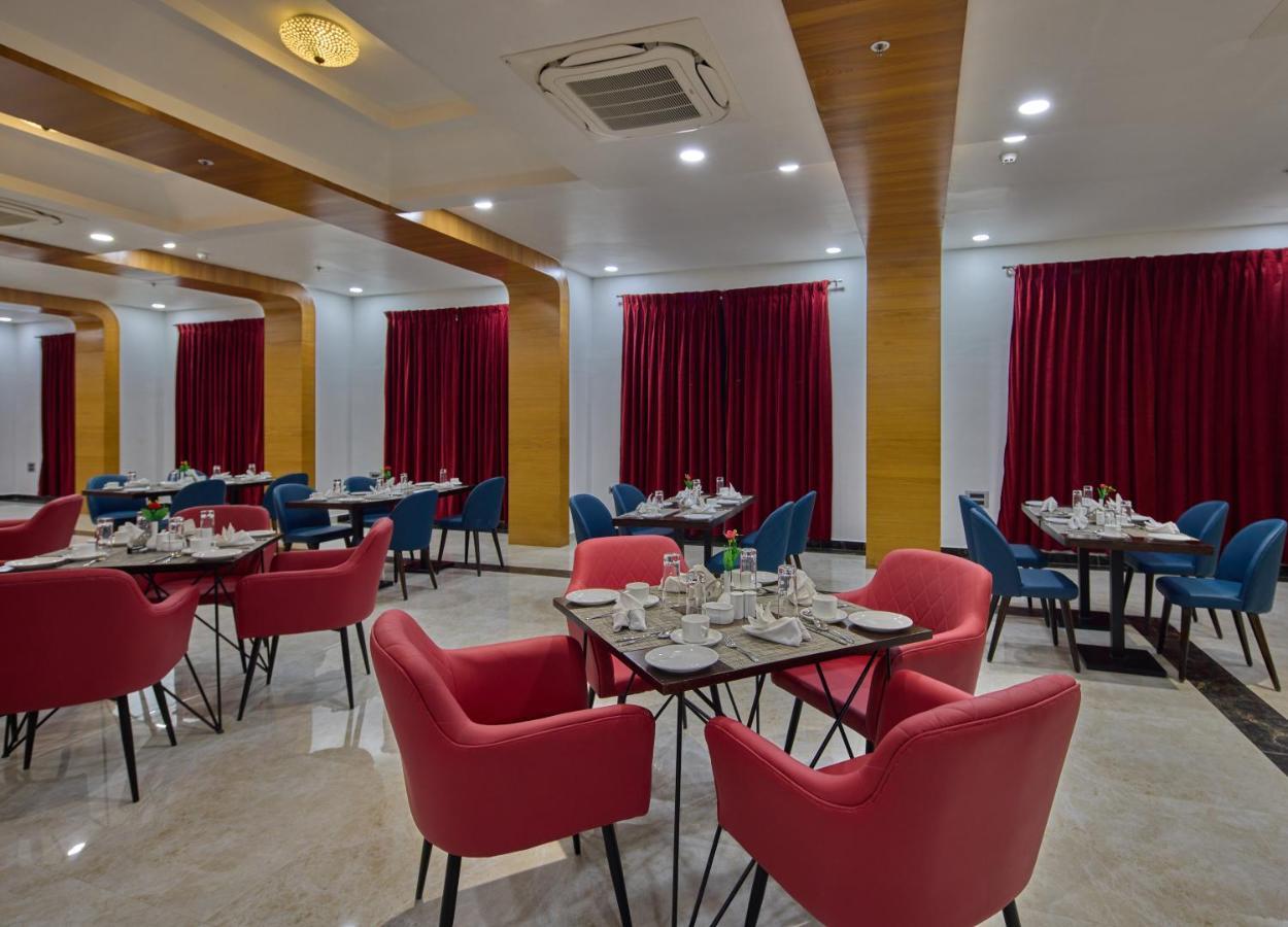 Hotel Golden Tulip Tirupati Zewnętrze zdjęcie
