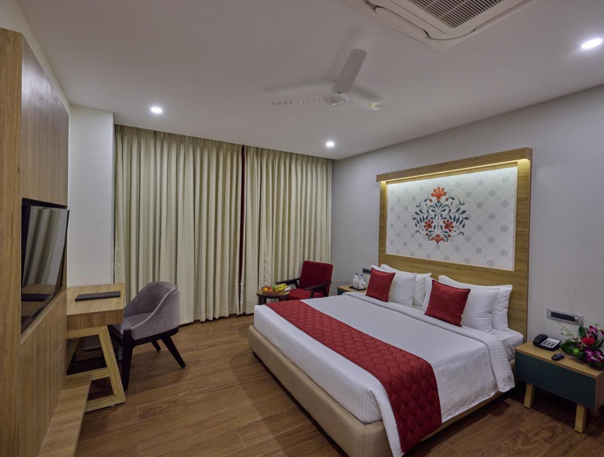 Hotel Golden Tulip Tirupati Zewnętrze zdjęcie