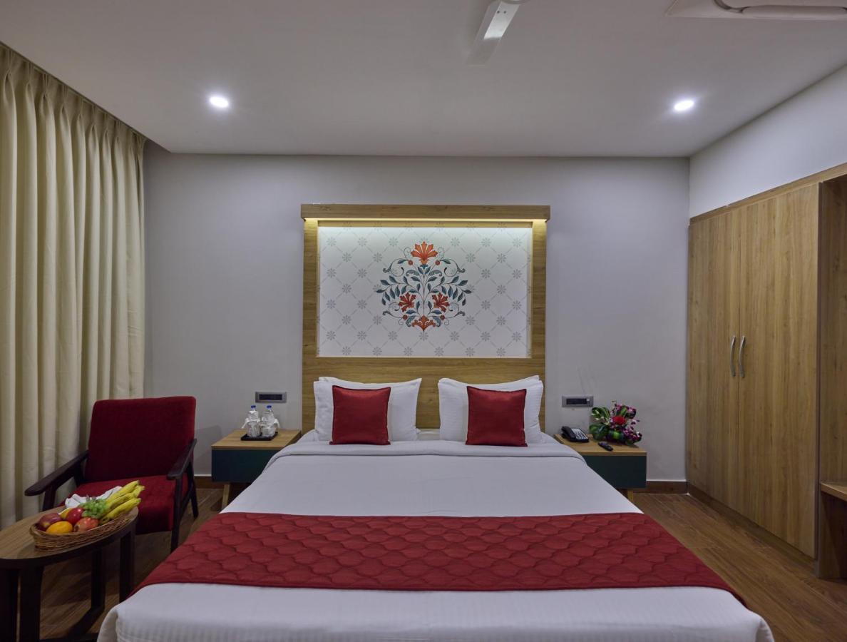 Hotel Golden Tulip Tirupati Zewnętrze zdjęcie